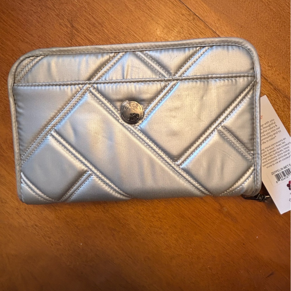 Lug Silver Quilted Wallet